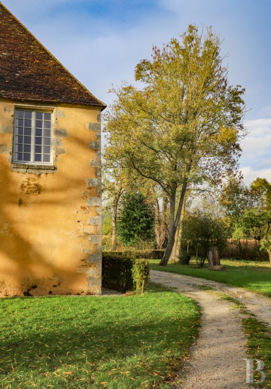 Dans l’Orne, au sud de la forêt domaniale d’Écouves, une gentilhommière du 18e siècle minutieusement rénovée - photo  n°5